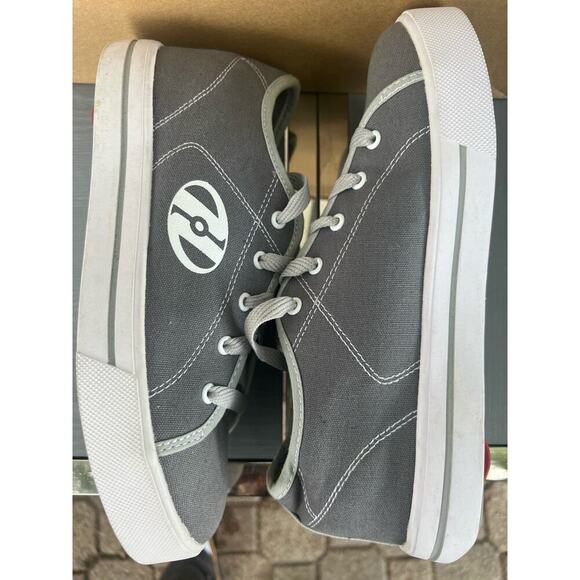 ˚₊‧꒰ა ☆ ໒꒱ ‧₊˚Heelys Men's Size 7 Gray Skate Shoes Lace Up Low Top (DJ-5B) - Picture 5 of 7